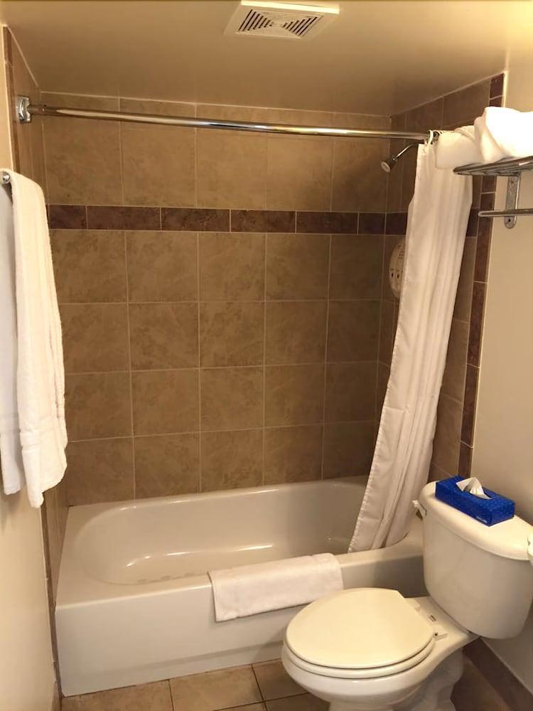 Hotel Oceans 2700 à Virginia Beach Extérieur photo