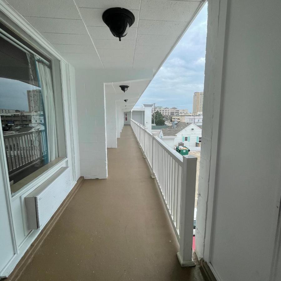 Hotel Oceans 2700 à Virginia Beach Extérieur photo